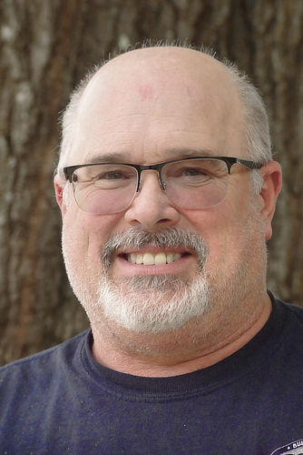 Pastor Scott leads our Men's Bible Study on Wednesday nights from 6.15. You're welcome to join our supper at 5.45pm, too.